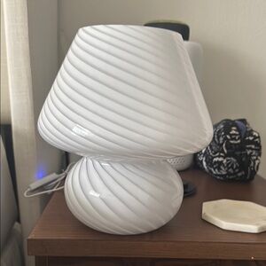 Elegant White Swirl Glass Table Lamp